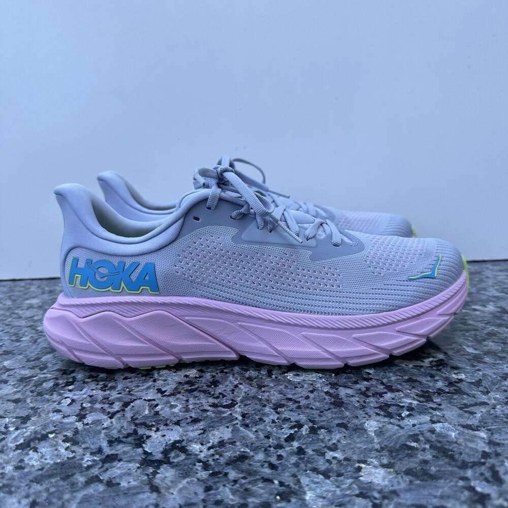 Hoka One One Women's Arahi 7 Pink Running Sneakers Women’s Size 9.5B 1147851 GLP